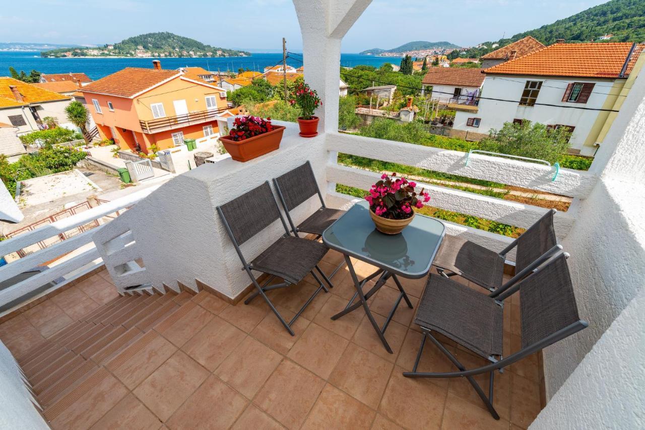 Apartman Dunatov Преко Екстер'єр фото